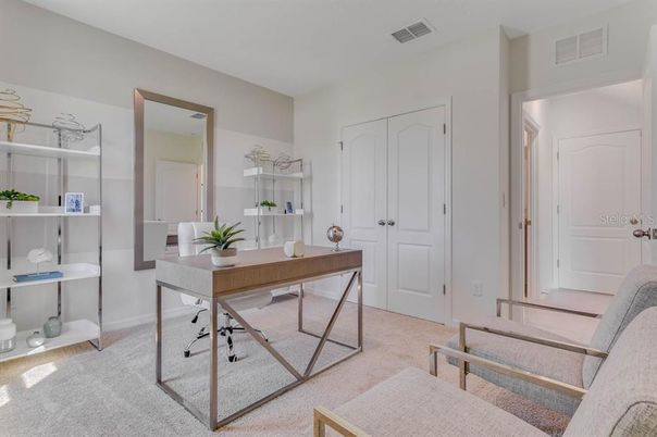 Home Office, Interior