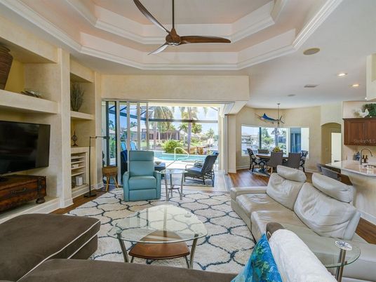 Dining room, Interior, Living room, Pendant Lights, Recessed Lighting, Wood Texture Flooring