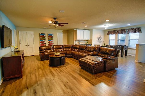 Dining room, Interior, Living room, Recessed Lighting, Wood Texture Flooring