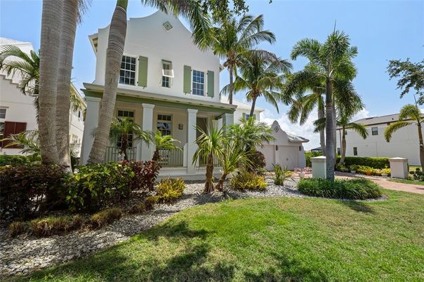 Backyard, Exterior, Facade, Spanish Mediterranean