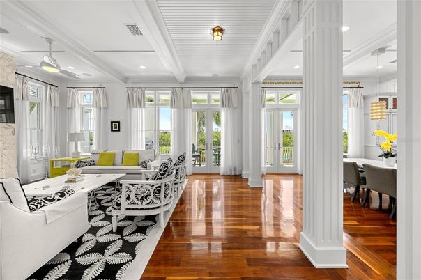 Dining room, Interior, Living room, Recessed Lighting, Wood Texture Flooring
