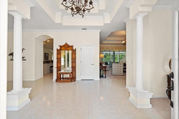 Chandelier, Interior, Recessed Lighting