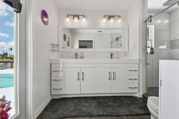 Bathroom, Dual Sink Vanities, Interior, Marble Walls