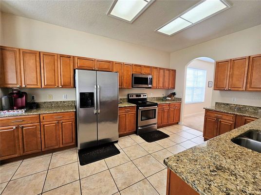 Interior, Kitchen, Stainless Steel Appliances