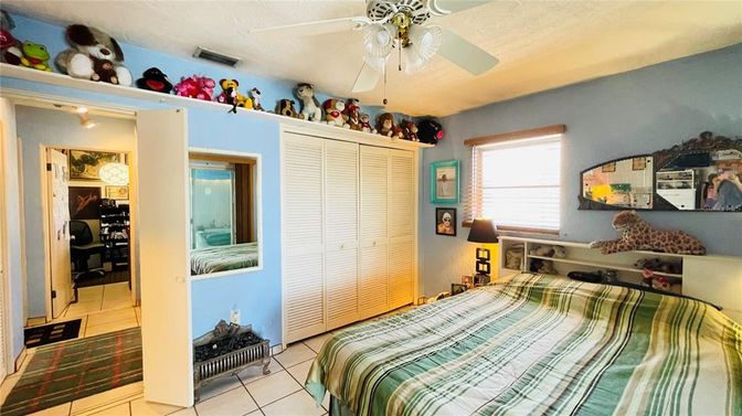 Bedroom, Interior