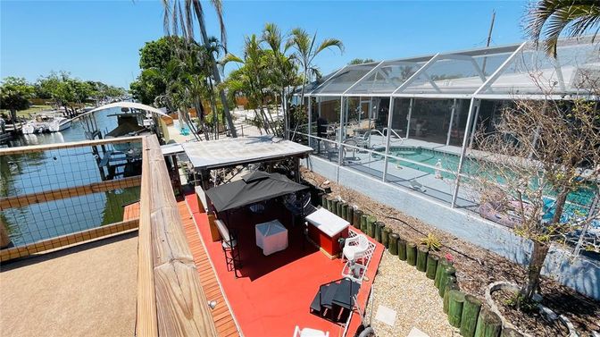 Exterior, Pool, Water