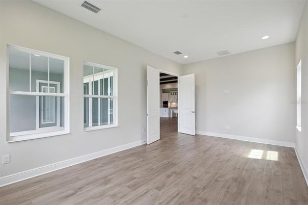 Empty room, Interior, Recessed Lighting, Wood Texture Flooring