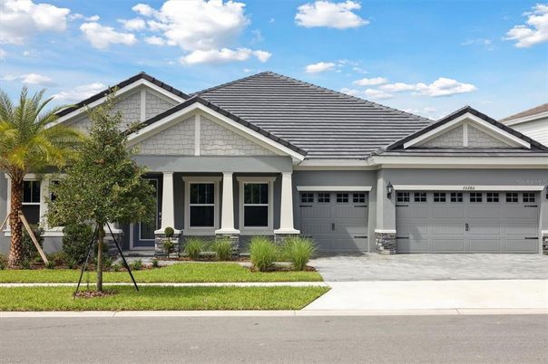 Attached, Exterior, Facade, American Craftsman