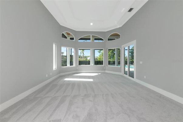 Empty room, Interior, Recessed Lighting