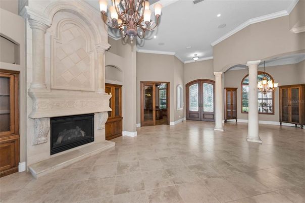 Chandelier, Fireplace, Interior, Recessed Lighting