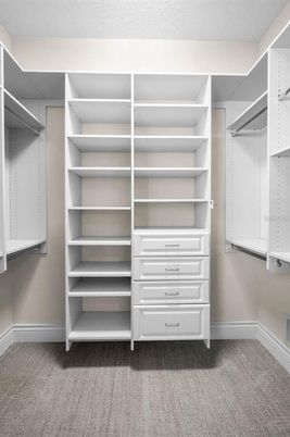 Interior, Walk-in Closets