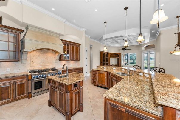 Interior, Kitchen, Pendant Lights, Recessed Lighting, Stainless Steel Appliances