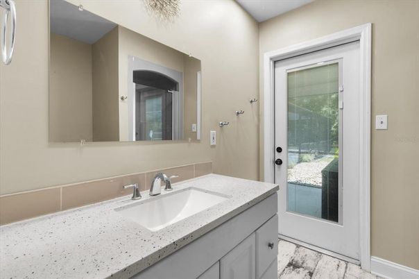 Bathroom, Interior