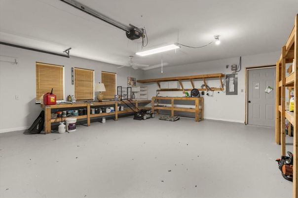 Garage, Interior