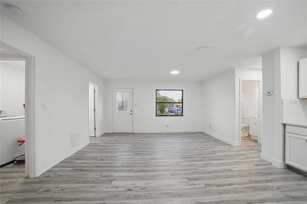 Empty room, Interior, Recessed Lighting, Wood Texture Flooring