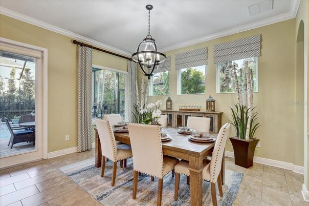 Chandelier, Dining room, Interior, Pendant Lights