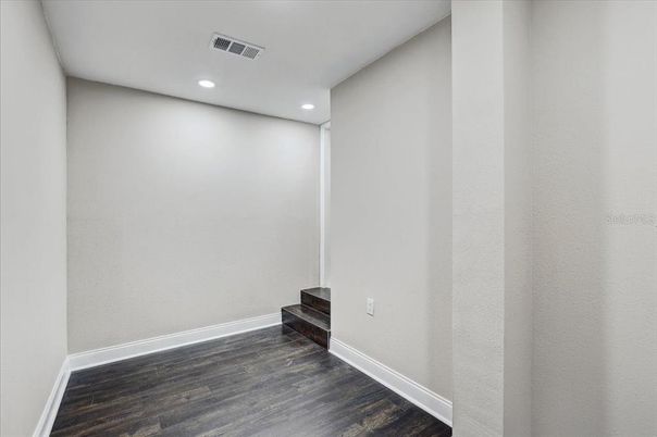 Interior, Recessed Lighting, Wood Texture Flooring