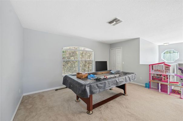 Game Room, Interior