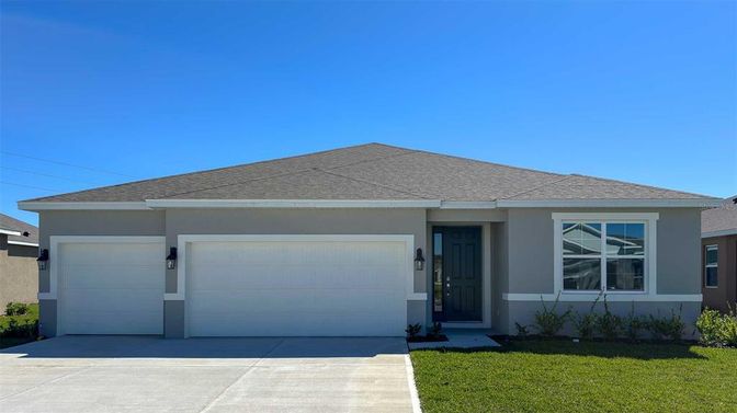 Attached, Exterior, Facade, Ranch