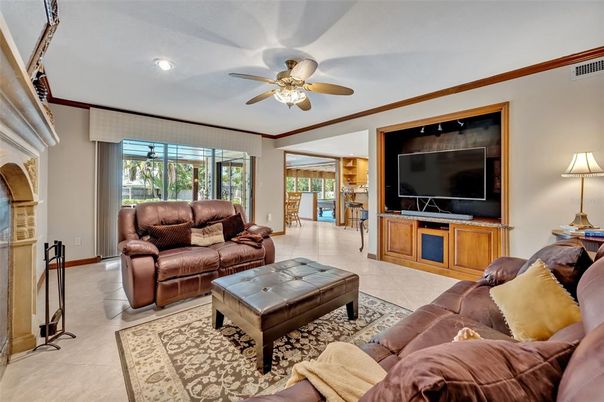 Fireplace, Interior, Living room, Recessed Lighting
