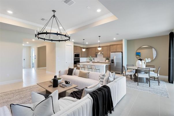 Chandelier, Dining room, Interior, Kitchen, Living room, Pendant Lights, Recessed Lighting, Stainless Steel Appliances