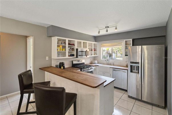 Interior, Kitchen, Stainless Steel Appliances