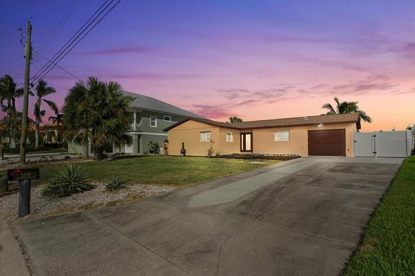 Attached, Backyard, Exterior, Facade, Ranch