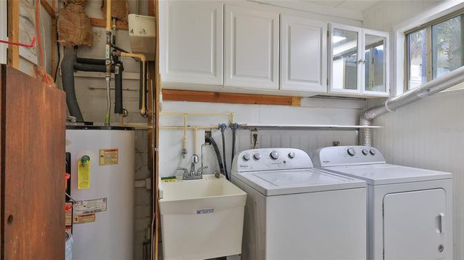 Interior, Washer