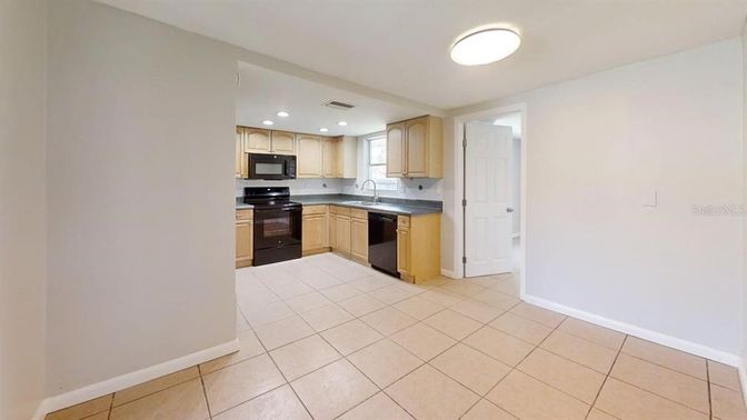 Interior, Kitchen, Recessed Lighting