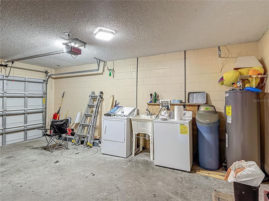 Garage, Interior, Washer