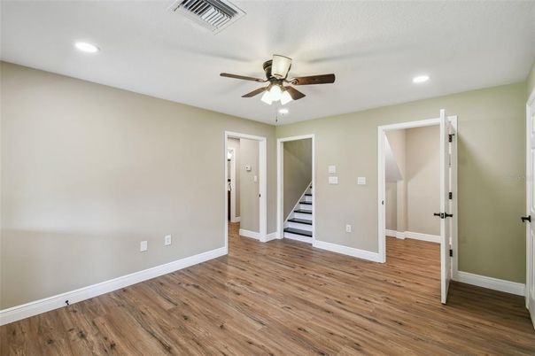 Empty room, Interior, Recessed Lighting, Wood Texture Flooring