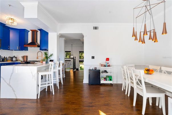 Dining room, Interior, Kitchen, Pendant Lights, Wood Texture Flooring