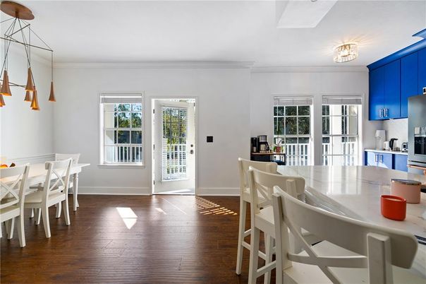 Dining room, Interior, Kitchen, Pendant Lights, Wood Texture Flooring