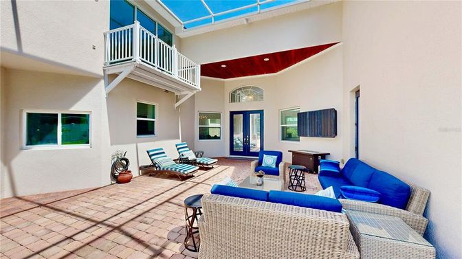 Exterior, Recessed Lighting