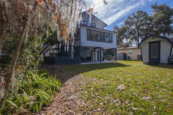 Backyard, Exterior