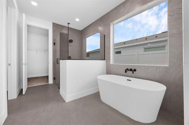 Bathroom, Free Standing Baths, Interior, Recessed Lighting