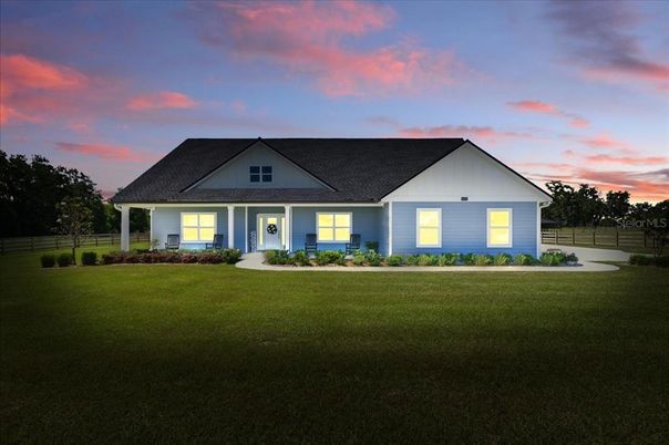 Backyard, Exterior, Facade, Farmhouse
