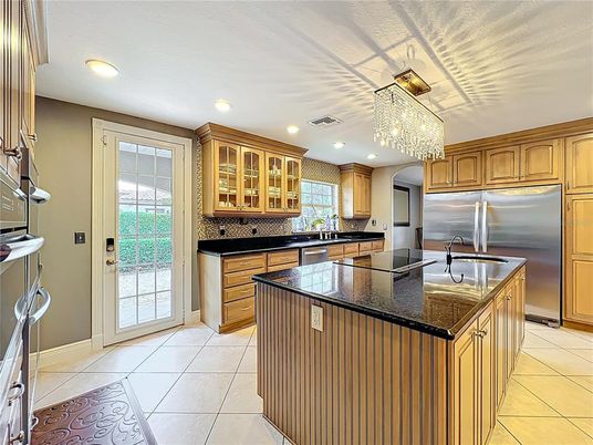 Chandelier, Interior, Kitchen, Recessed Lighting, Stainless Steel Appliances