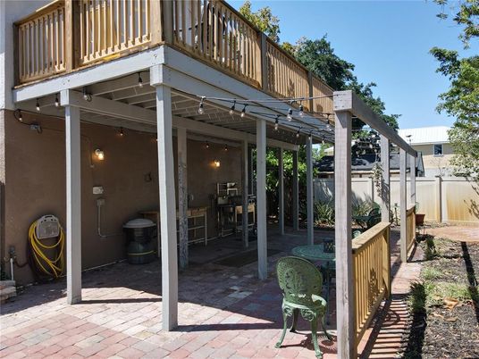 Exterior, Hot Tub