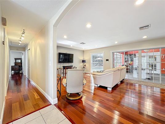 Interior, Living room, Recessed Lighting, Wood Texture Flooring