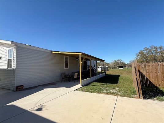 Backyard, Exterior