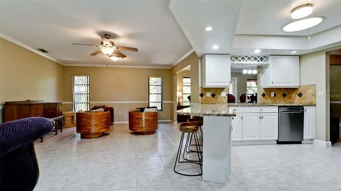Interior, Kitchen, Recessed Lighting