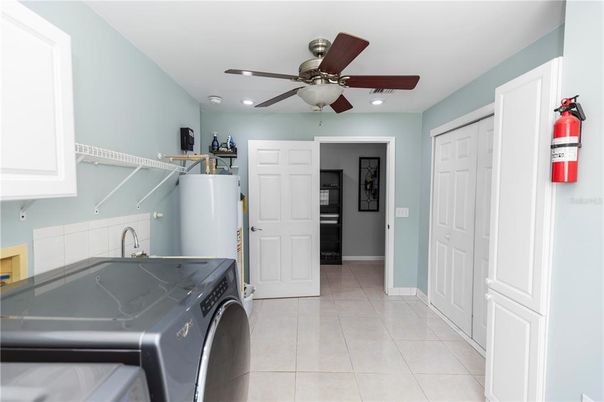 Interior, Recessed Lighting, Washer