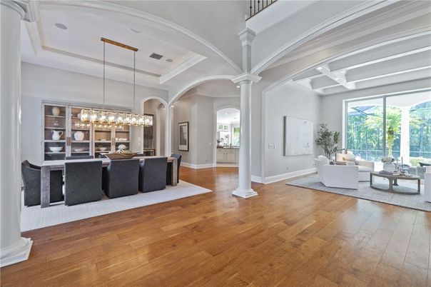 Chandelier, Dining room, Interior, Living room, Pendant Lights, Wood Texture Flooring