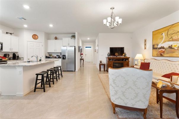 Chandelier, Interior, Kitchen, Recessed Lighting, Stainless Steel Appliances