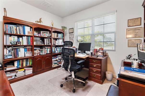 Home Office, Interior