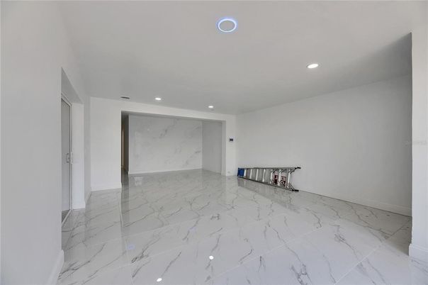 Empty room, Interior, Marble, Recessed Lighting