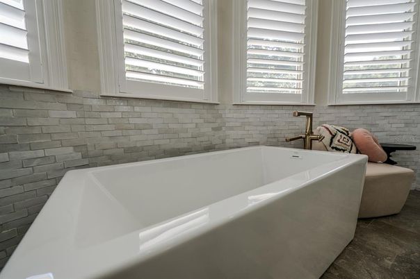Bathroom, Free Standing Baths, Interior, Stone Walls