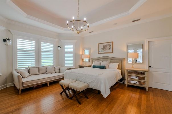 Bedroom, Chandelier, Interior, Pendant Lights, Wood Texture Flooring