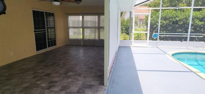 Interior, Pool, Sun Room